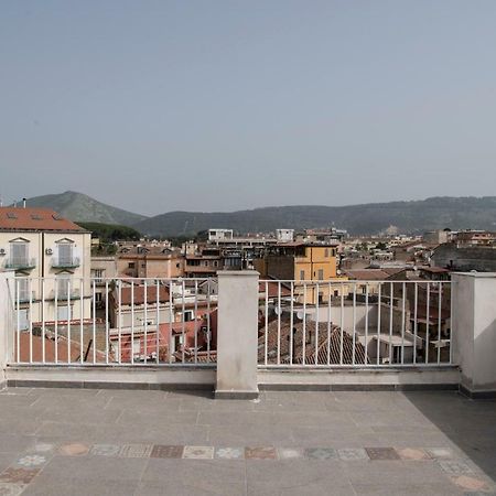 Roof Garden House Bed and Breakfast Caserta Eksteriør billede