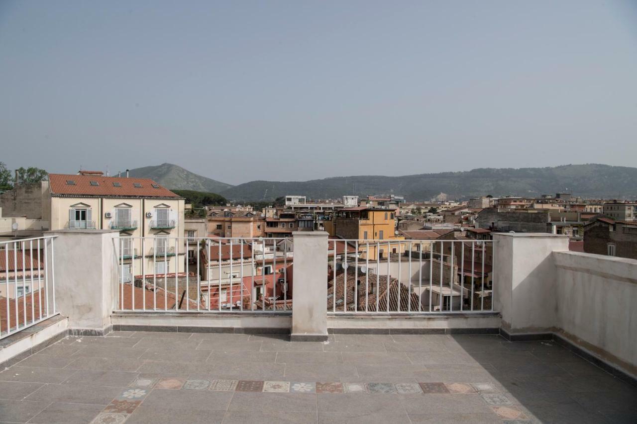 Roof Garden House Bed and Breakfast Caserta Eksteriør billede